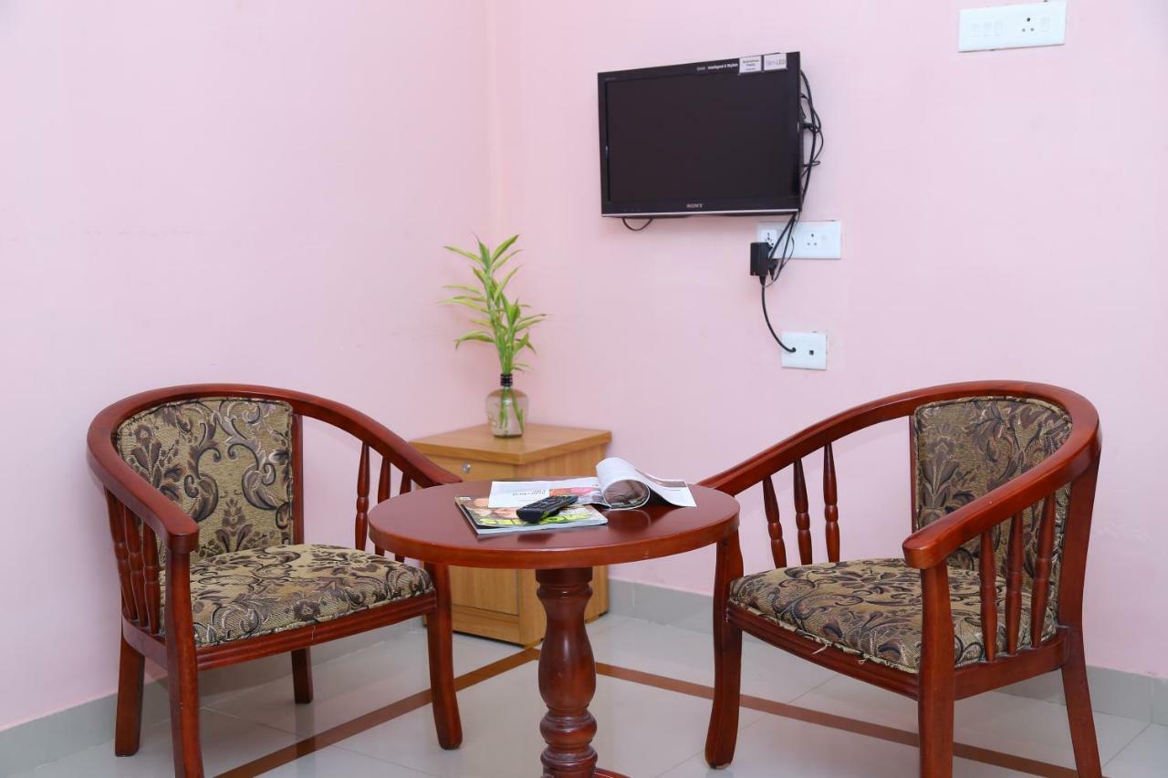 Princess Inn Royal Thiruvananthapuram Exterior photo